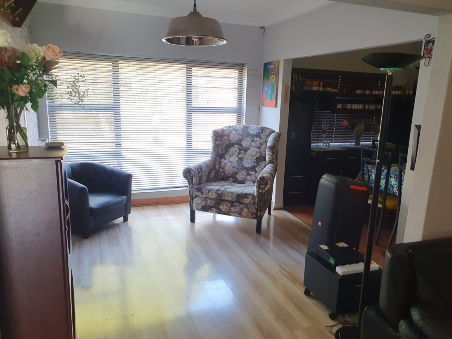 4 Bedroom Property for Sale in Parys Free State